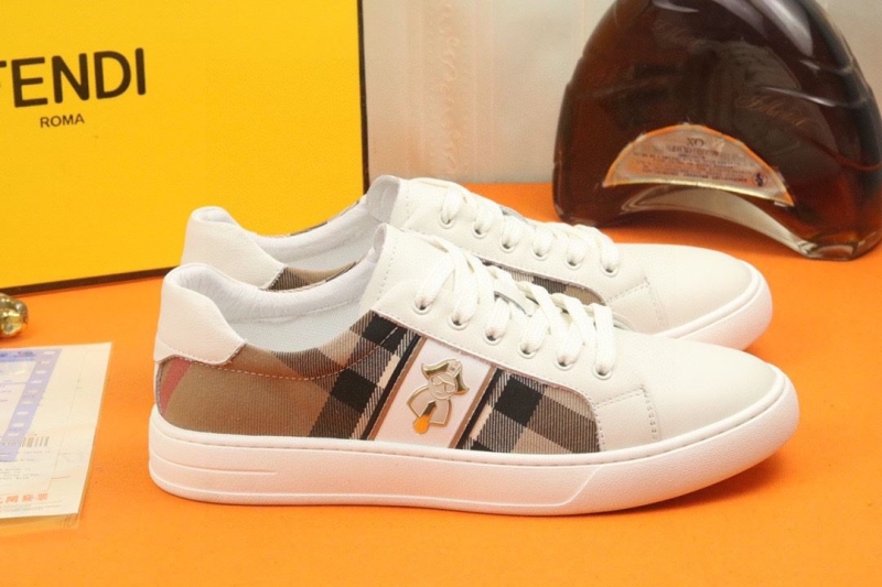 Fendi Sneakers